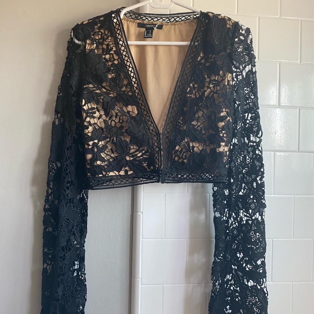 lace cropped blouse with bell sleeves